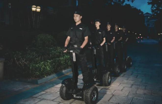 、金茂、建发、中建对女人下狠手了！冰球突破豪华版app曝：华润置地(图9)